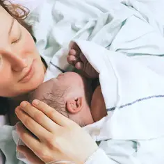 Jak długo zwija się macica po porodzie? Co musisz wiedzieć o tym procesie