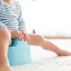 Jaki nocnik dla 10 miesięcznego dziecka? Wybierz najlepszy model dla malucha