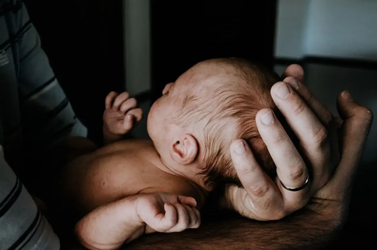 Zdjęcie Opieka nad żoną po porodzie od kiedy - co musisz wiedzieć o L4