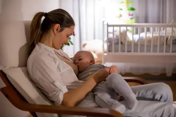 Jak często zmieniać pierś podczas karmienia - 7 kluczowych zasad